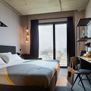  Отель The Social Hub Poblenou